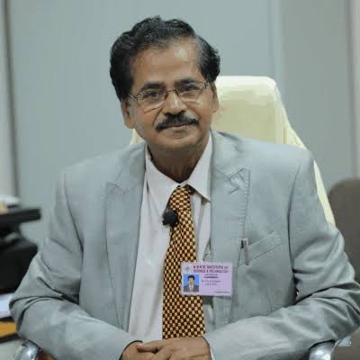 Dr.  Vijay Kumar Reddy, Principal